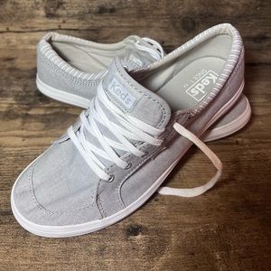 Keds tie classic loafer. Size 7